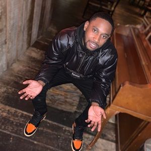 Meet your Posher, Travis